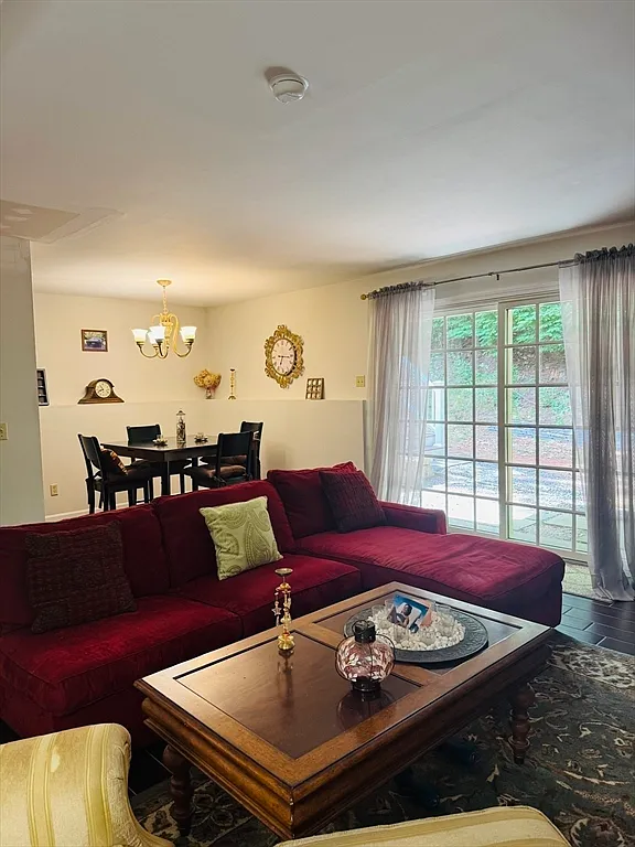 55aaa4dfa8d5699fb24c81e98f089ec2-uncropped_scaled_within_1536_1152