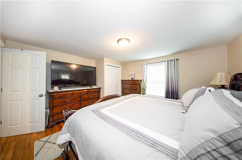 847bded3ae5edc0726e4e7563d86b1e7-uncropped_scaled_within_1536_1152