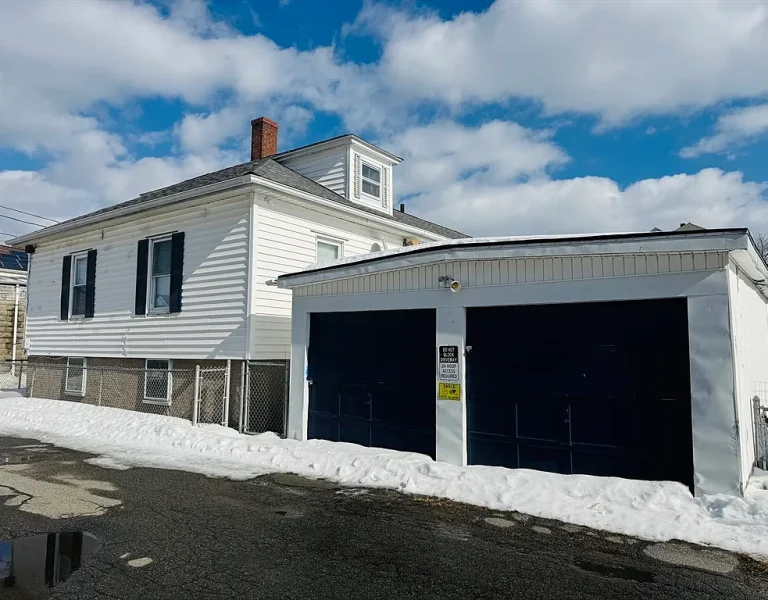 06ac4af1c8ba67d16137114fb40db3e3-uncropped_scaled_within_1536_1152